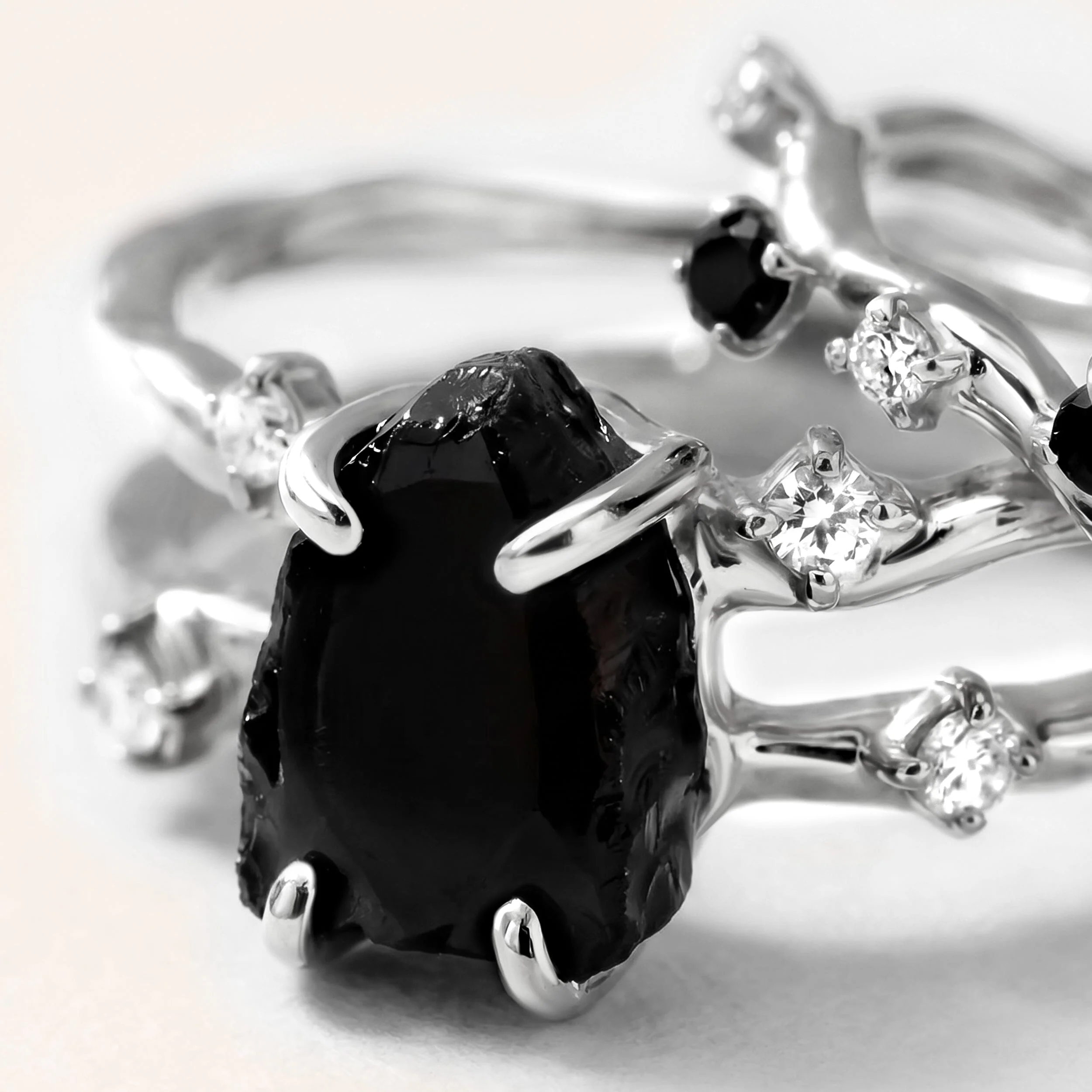 Black Obsidian Flow & Stardust & Waves Rings - Image 10