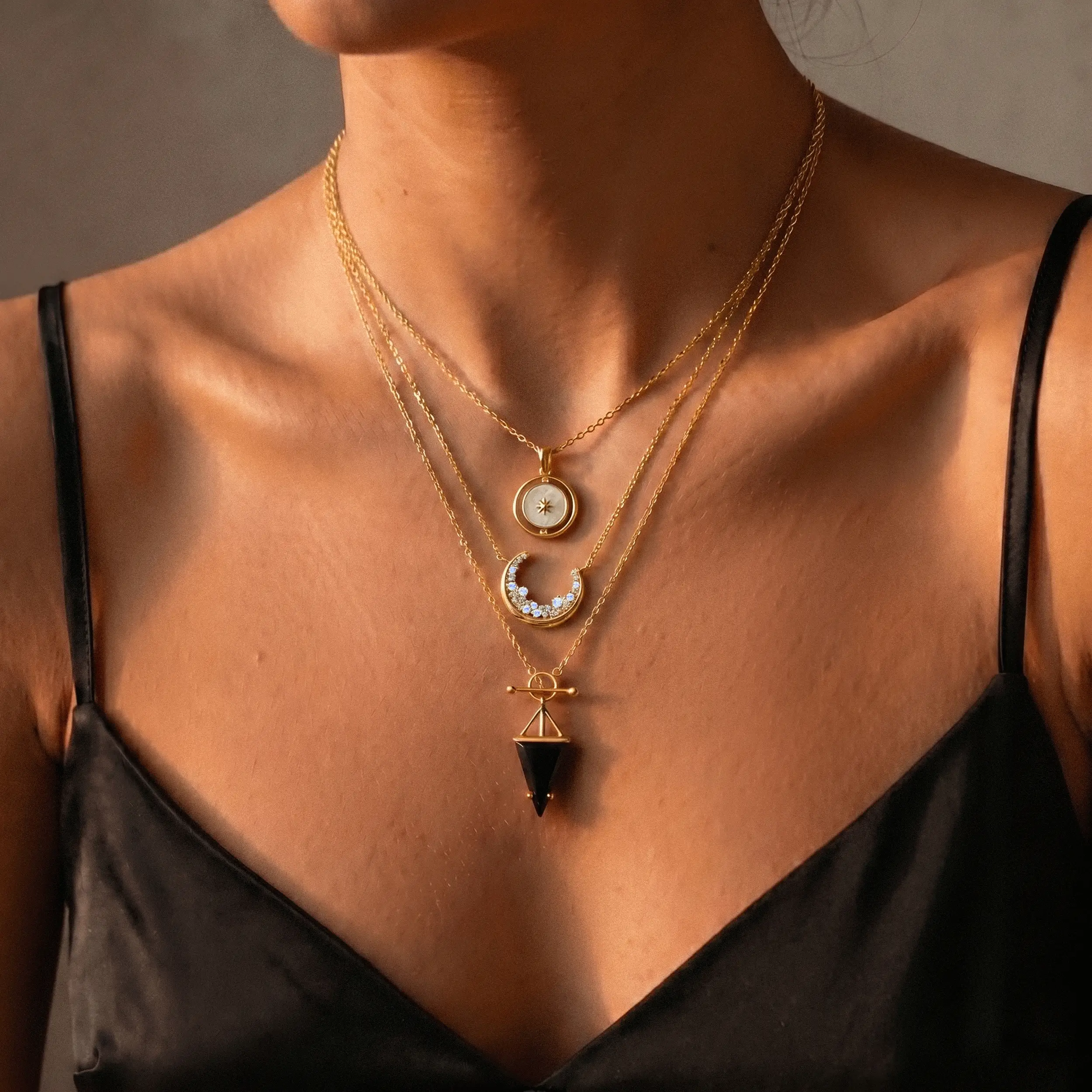 Black Onyx Pearl Necklace - Night & Day - Image 13