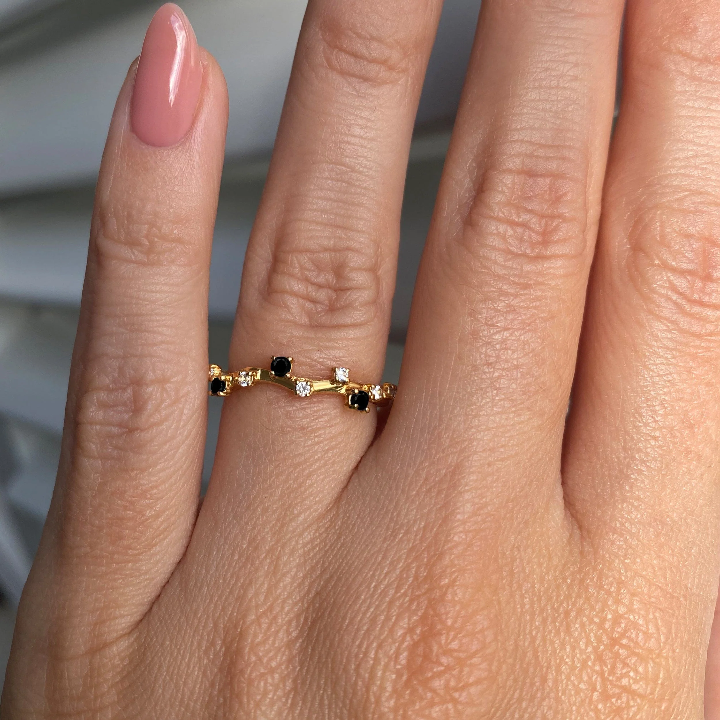 Fine Black Onyx Lab Diamond Ring - Stardust Band - Image 6