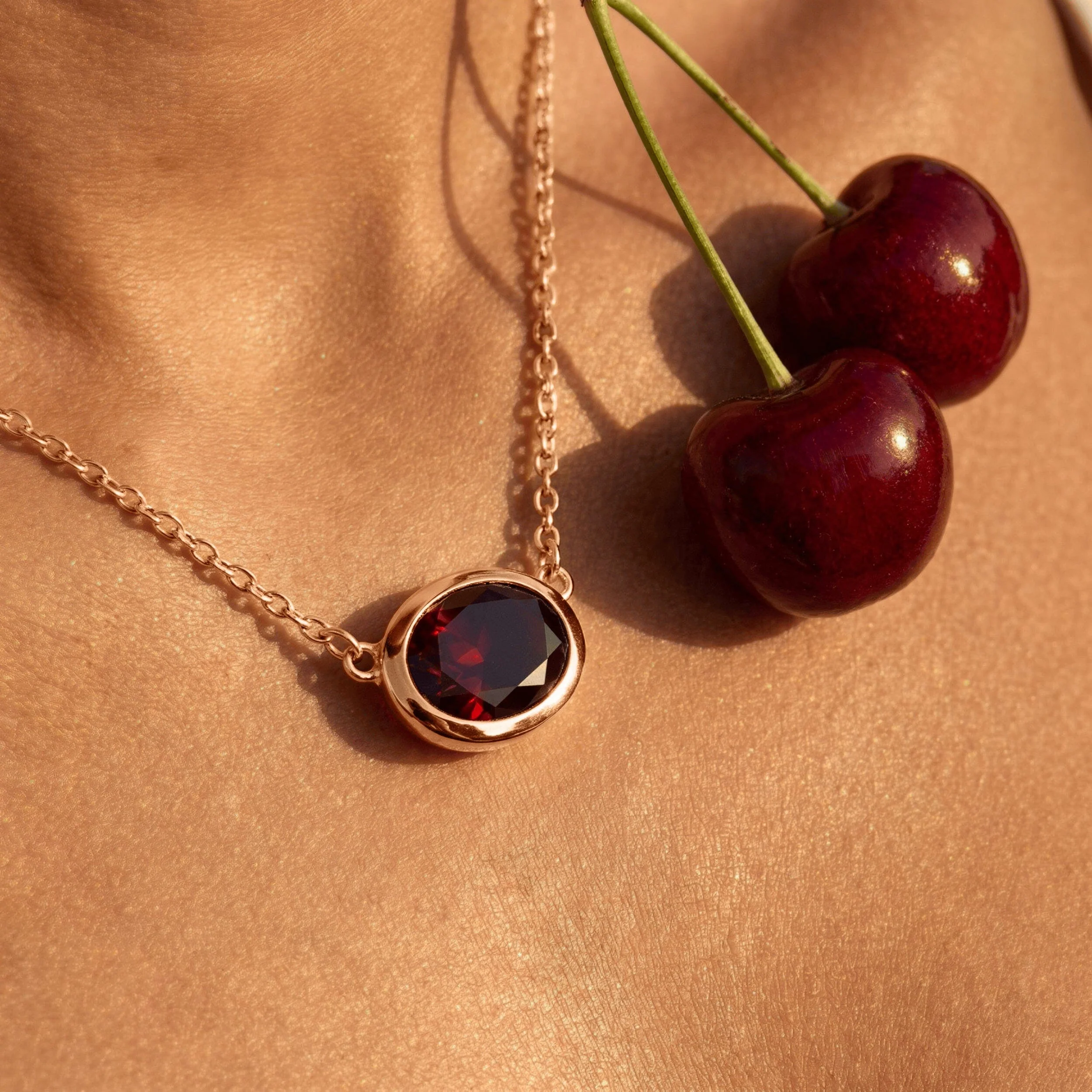 Garnet Necklace - Skin-Touch - Image 21