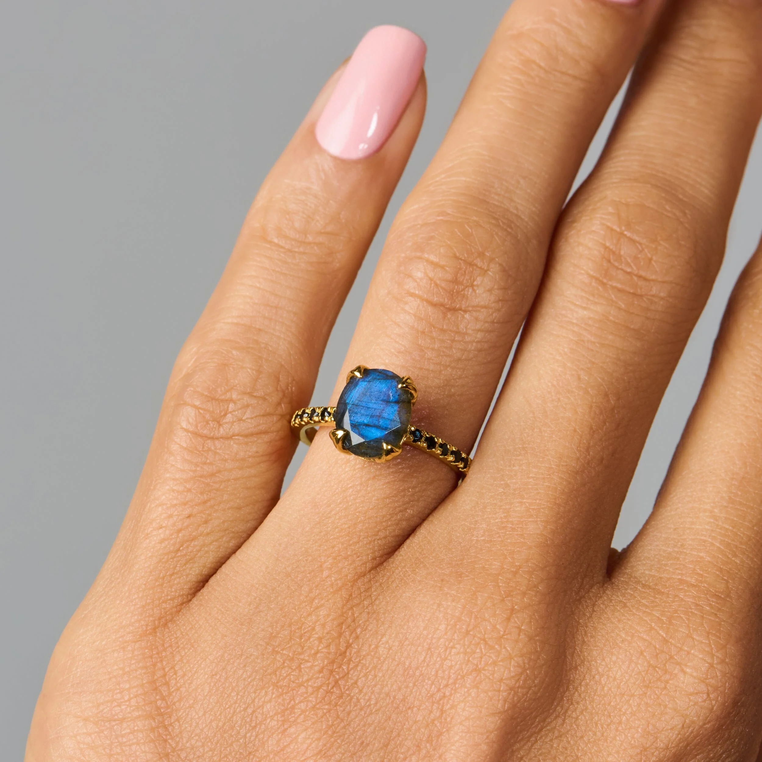 Labradorite Black Spinel Ring - Harlow - Image 19
