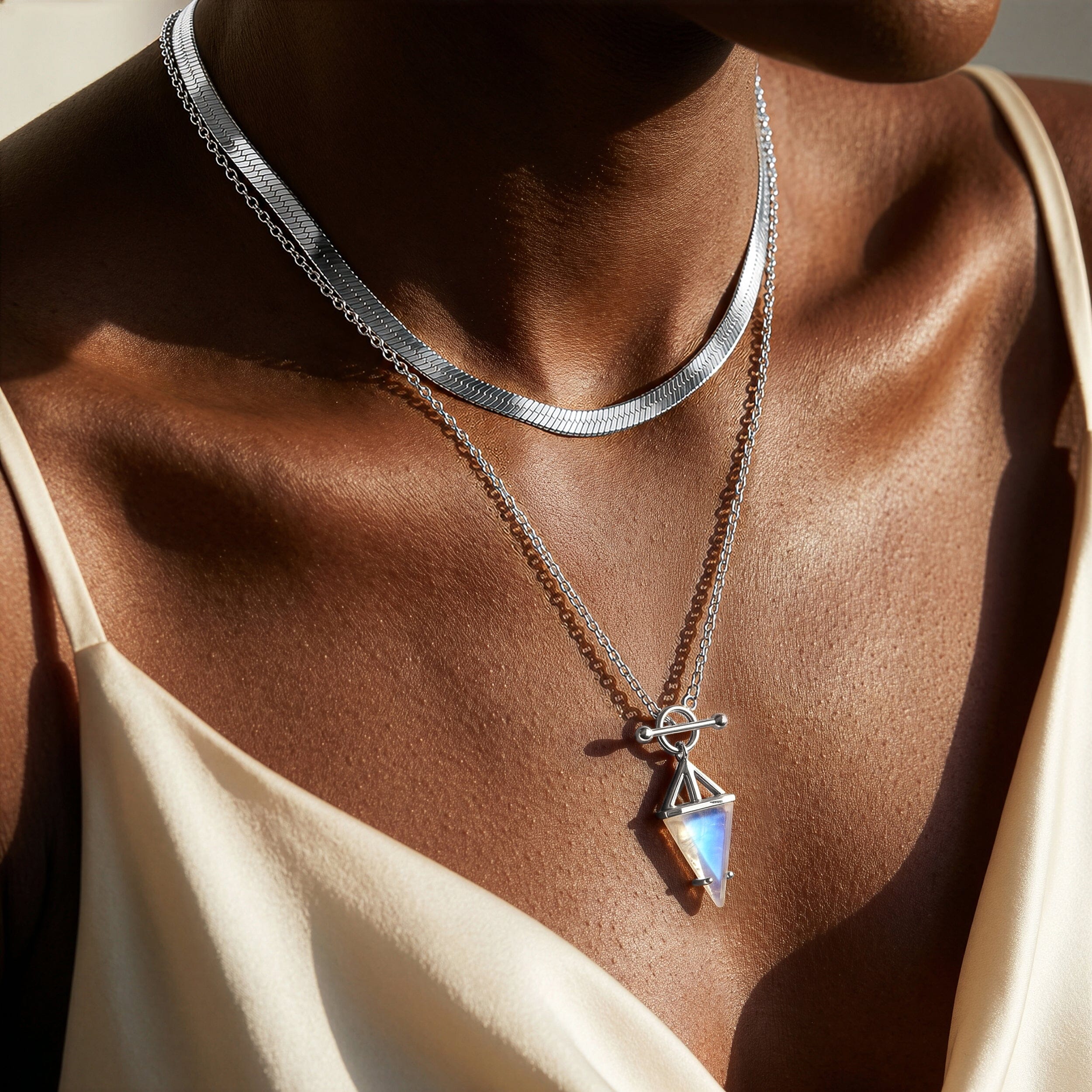 Moonstone Necklace - Heroine T-Lock - Image 2