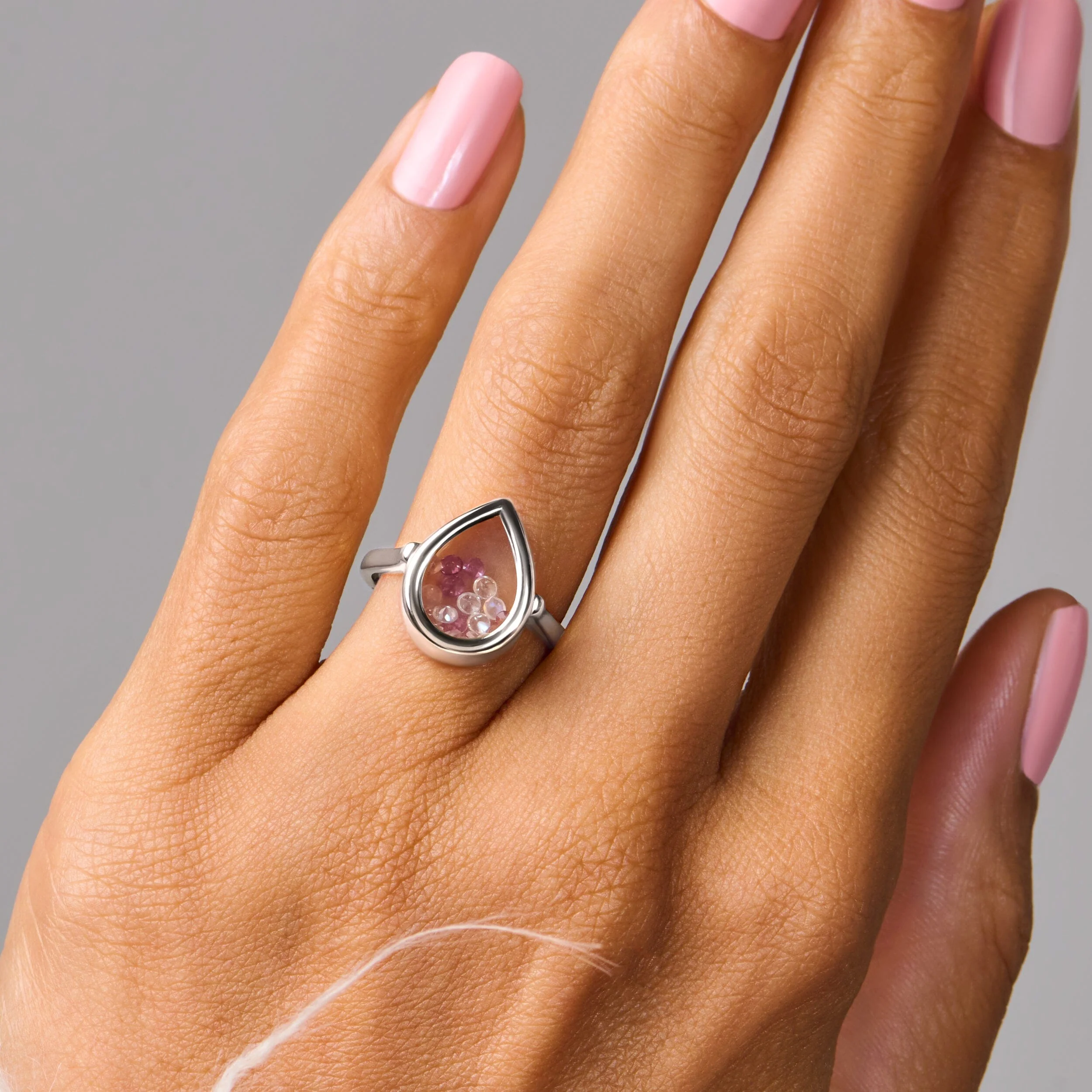 Rose Quartz Rhodolite Ring - Gem Glide - Image 3
