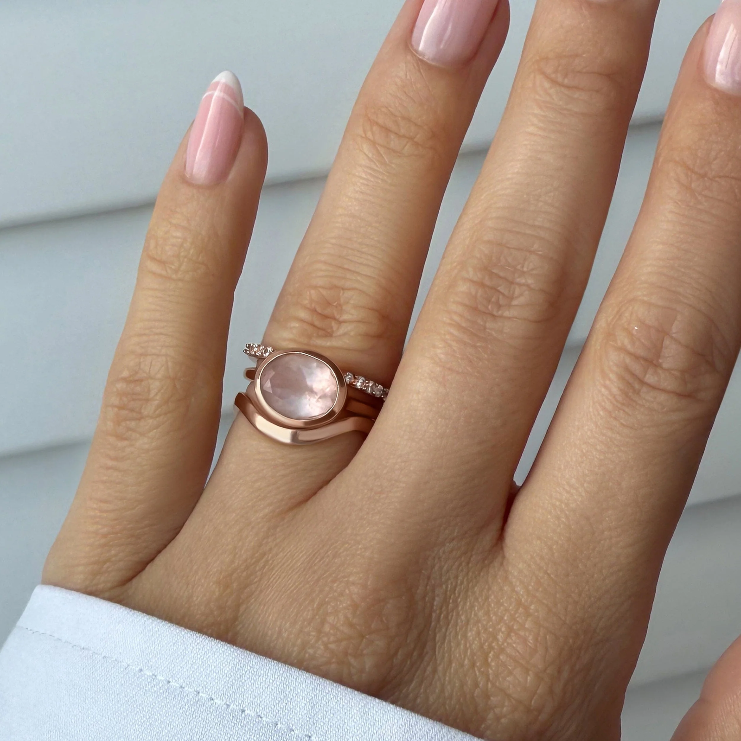 Rose Quartz Skin-Touch & Twinkling & Waves Rings - Image 4